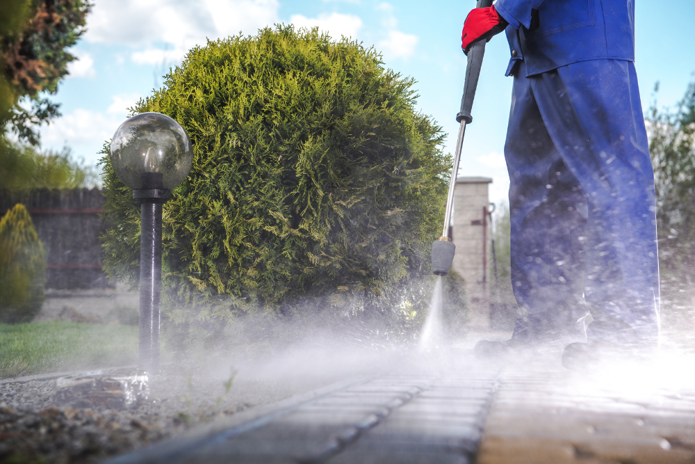 WHAT KIND OF SURFACES CAN BE POWER WASHED SAFELY AND WHY YOU SHOULD HIRE A PROFESSIONAL