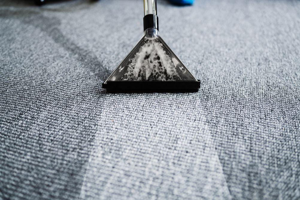 7 benefits of hiring professional cleaners for your commercial property.